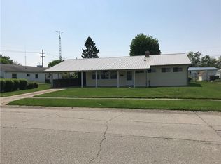 1103 N Arthur St, Rushville, IN 46173