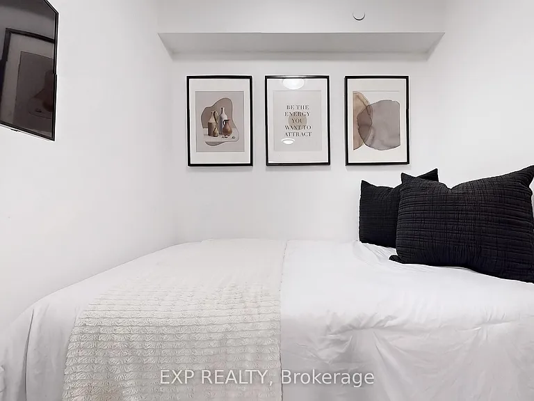 36 Zorra St #330 — Photo 26