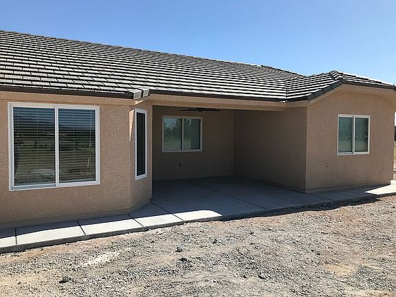 2nd image of 390 Kenny Ave