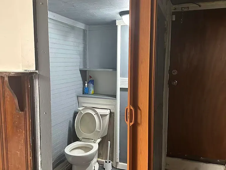 3511 Bleigh Ave — Photo 7
