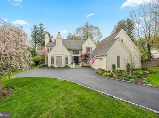 1220 Denbigh Ln, Wayne, PA 19087