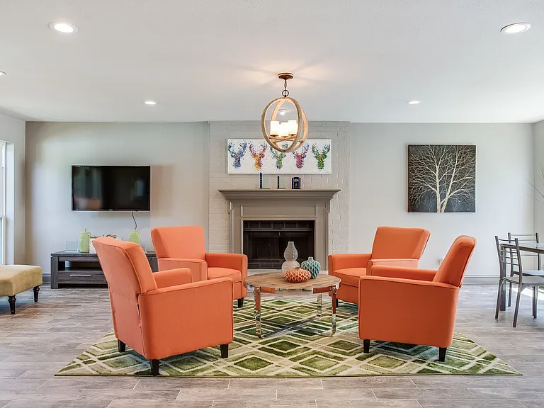 Charter Oak Apartments — Photo 13