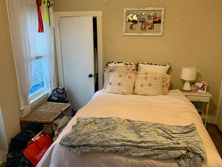 52 Bramhall St #4 — Photo 13