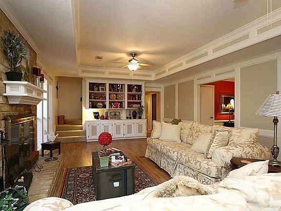 5th image of 3606 Alderwood Dr