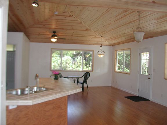 4th image of 16-2045 Jewel Dr