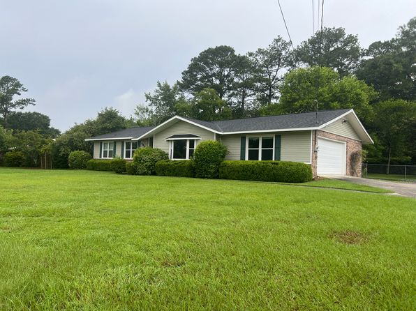 4010 Woodberry Dr