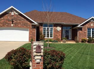 997 E Maryland Ct, Springfield, MO 65810