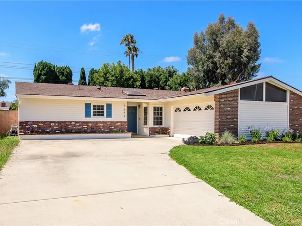 9658 Dove Cir, Fountain Valley, CA 92708