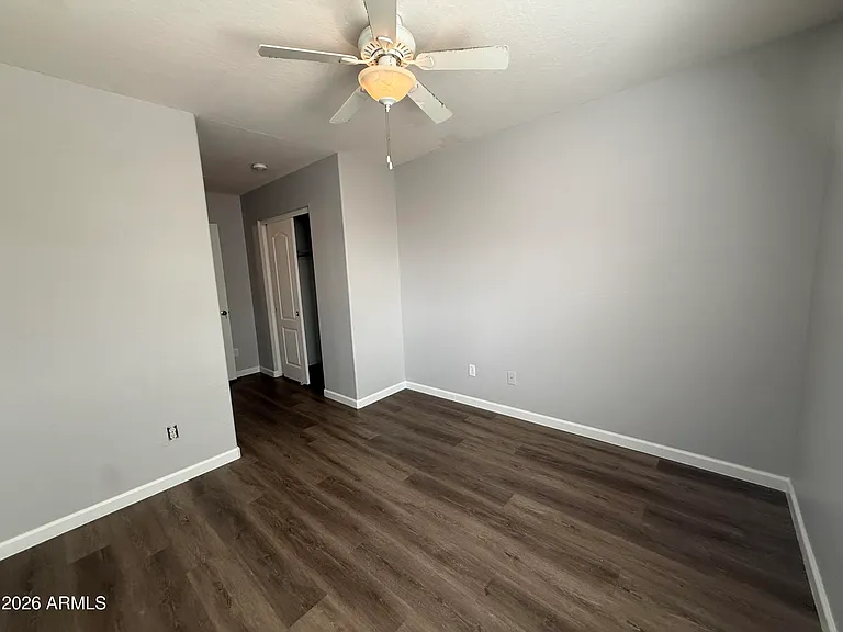10823 N 70th Ave — Photo 18