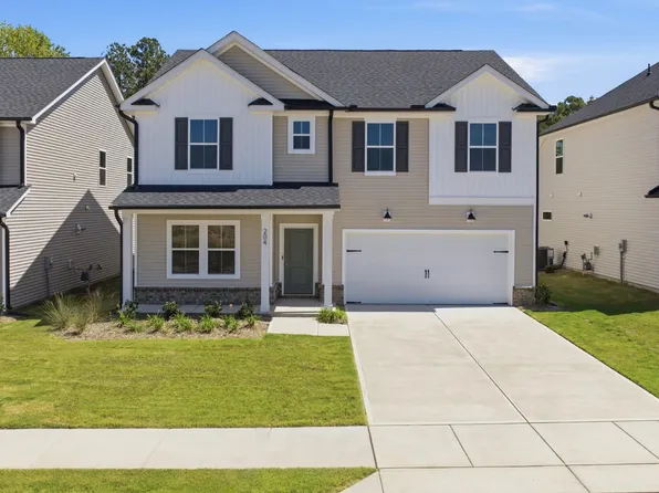 204 Armorial Ct, Willow Spring, NC 27592