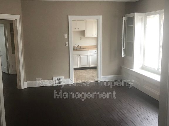 5th image of 4960 E 85th St