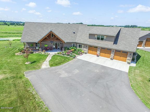 3rd image of 2823 Country Estates Dr NW