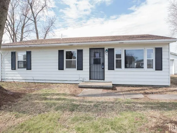 3875 Clover Dr, Newburgh, IN 47630