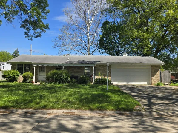 6925 Curwood Dr, Fort Wayne, IN 46835