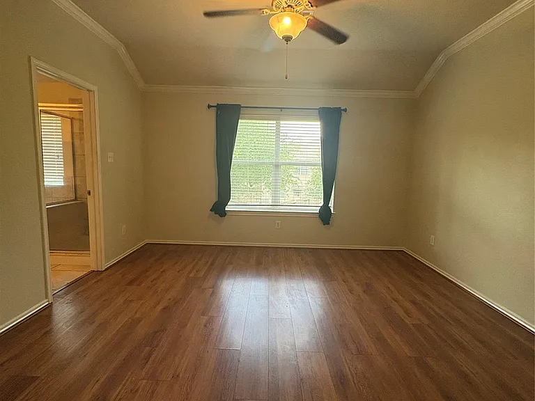 24514 Haywards Crossing Ln — Photo 12
