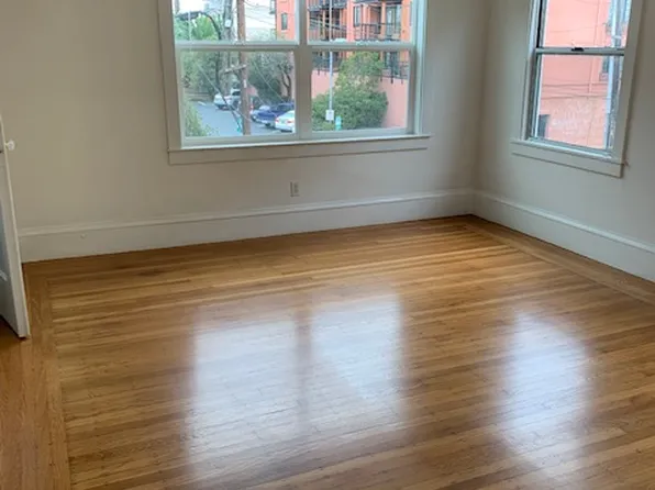2413 Ashby Ave, Berkeley, CA 94705