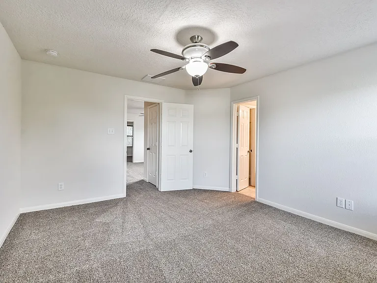 29315 Hickory Terrace Dr — Photo 27