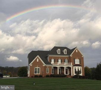 35550 Greyfriar Dr, Round Hill, VA, 20141