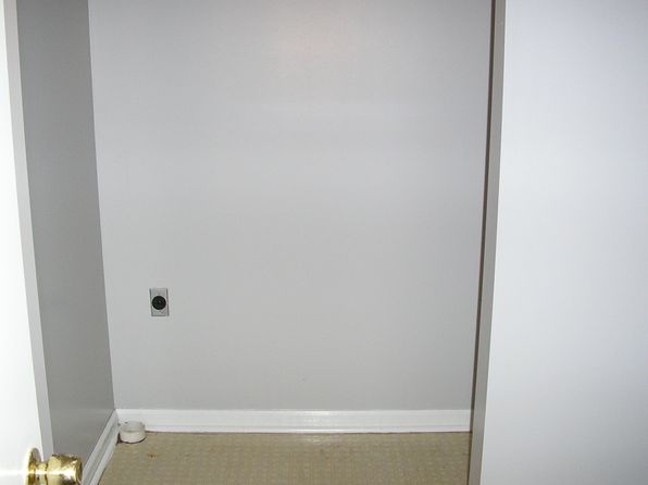 3812 Charlie Moran Hwy APT 202