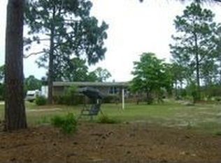 416 Twin Ponds Rd, Sanford, NC 27332