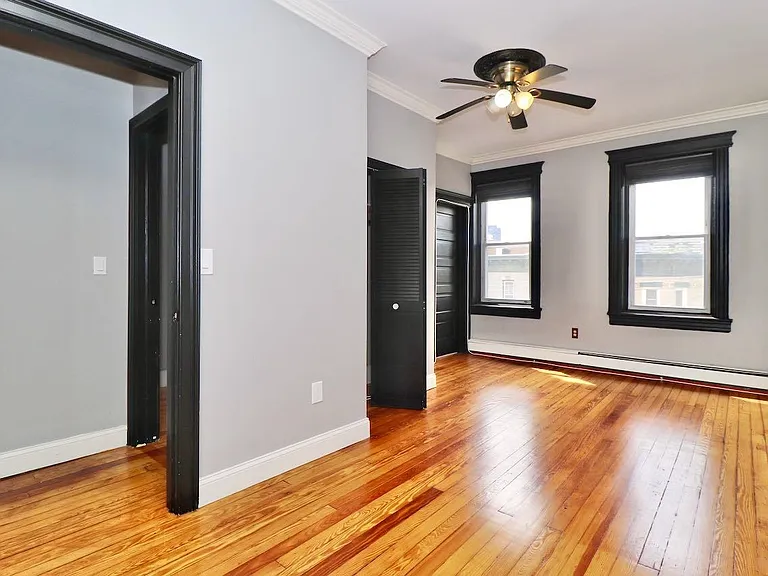 388 Baldwin Ave #3 — Photo 15