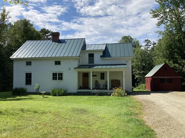 43 Blossom Lane, Hyde Park, VT 05655