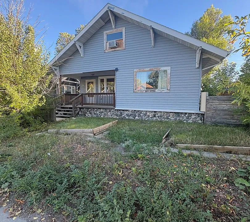 130 Broadwater Ave
