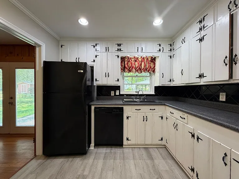 117 Benton Dr NW — Photo 8