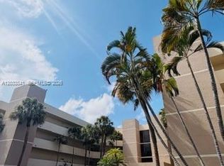 5800 Camino Real #306, Boca Raton, FL 33433