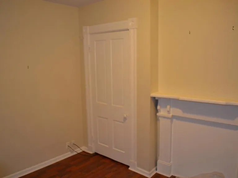 305 Emming St — Photo 15