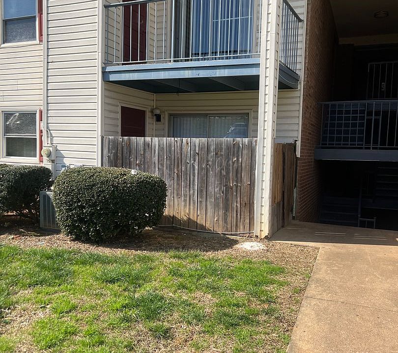 1st image of 7984 Shady Oak Trl APT 173