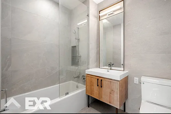 Rented by Goose Property Management LLC | media 17