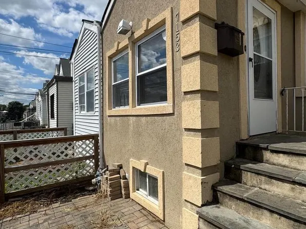 7153 Radbourne Rd, Upper Darby, PA 19082