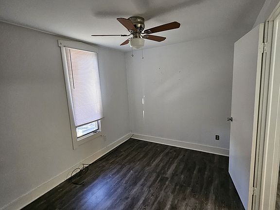 3rd image of 107 Dublin Ln #108