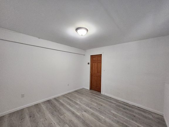 2nd image of 78 Brookridge Ct #1