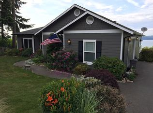 969 N Sunset Dr, Camano Island, WA 98282
