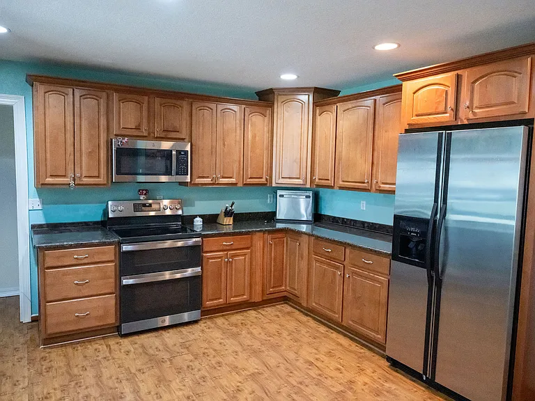 104 Poinciana Dr — Photo 3