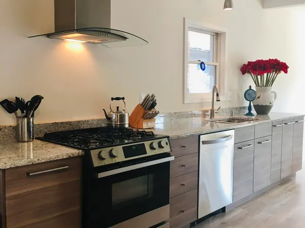 330 S Main St, Ann Arbor, MI 48104