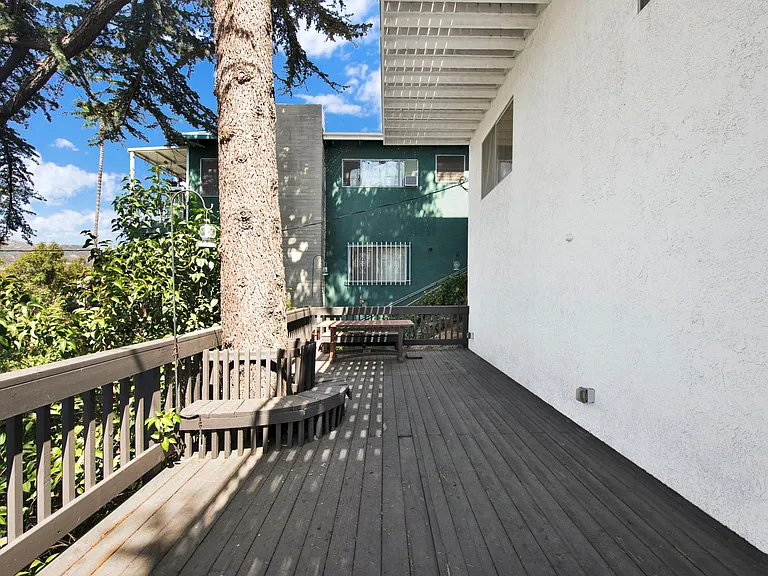 1827 Oak Tree Dr — Photo 27