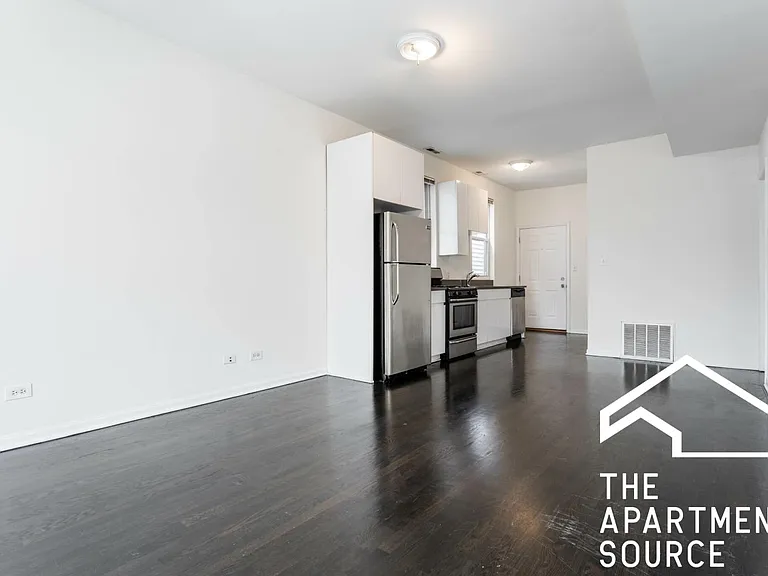 2438 N Ashland Ave #2F — Photo 5