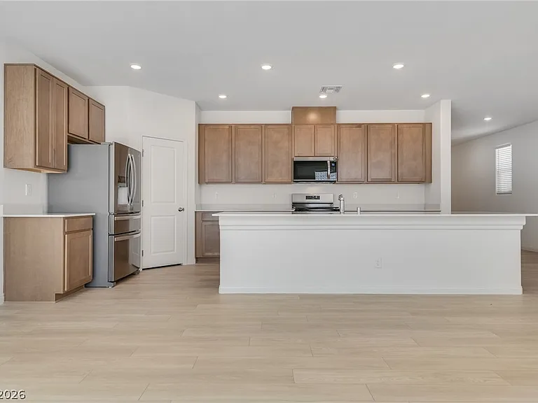 4225 Zilker Park Ave — Photo 16