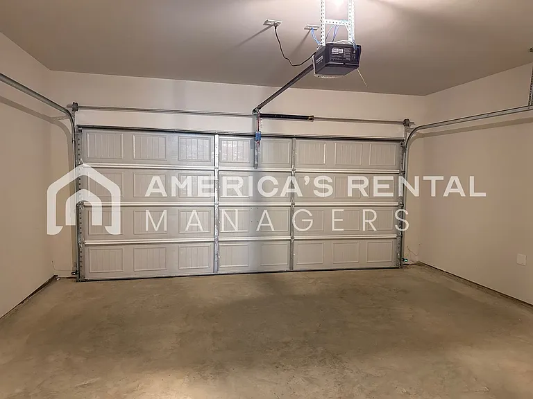 4541 Morgan Dr — Photo 17