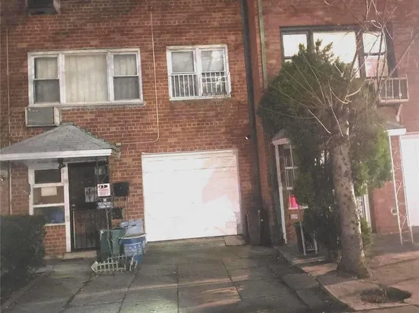 70-32 Kissena Boulevard, Flushing, NY 11367