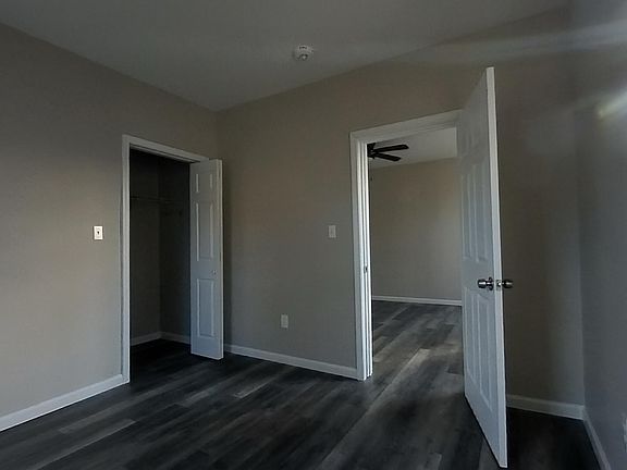 4th image of 1513-1515 Vine St #9