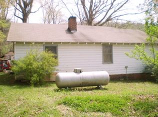 825 Coxe Rd, Rutherfordton, NC 28139