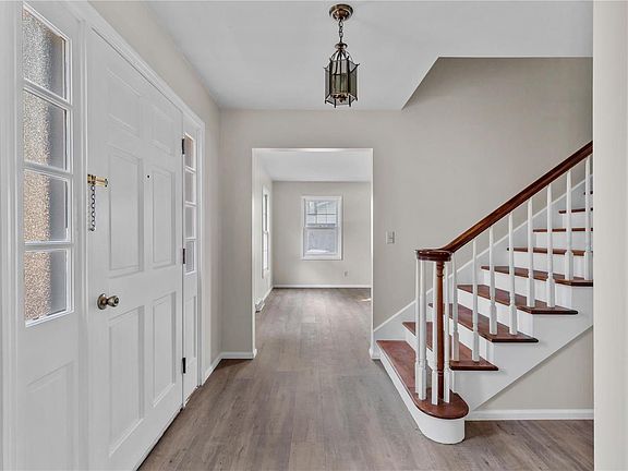 3rd image of 3317 Harvard Pl
