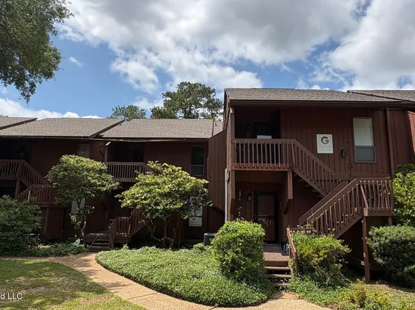 239 Lakeside Villa #G, Diamondhead, MS 39525