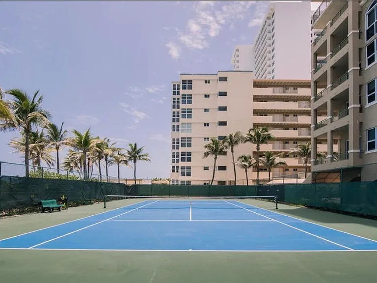 2080 S Ocean Dr #8 — Photo 35