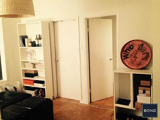 Rented by Bond New York | media 30