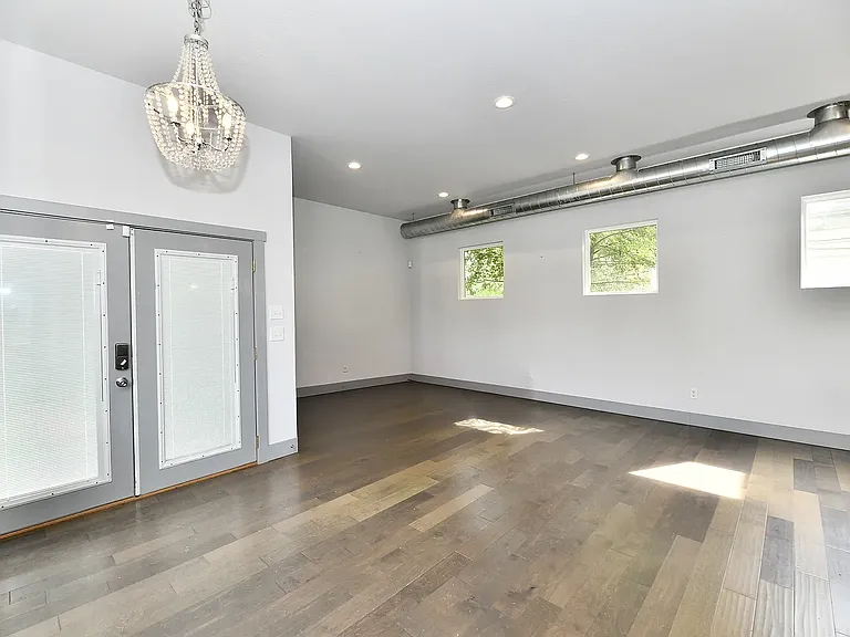 1001 Harlan St — Photo 9